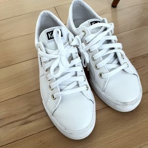 Keds jump kick duo letter